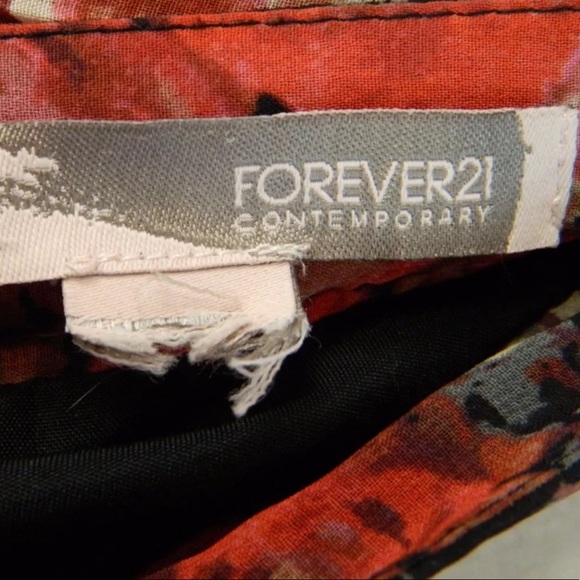 Forever 21 Contemporary Floral Pleated Skirt S M - Picture 3 of 6